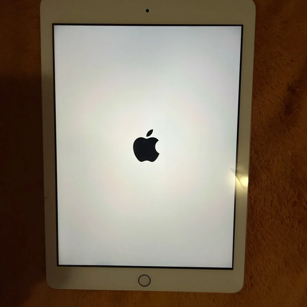 Apple Tablet in White with Touch ID